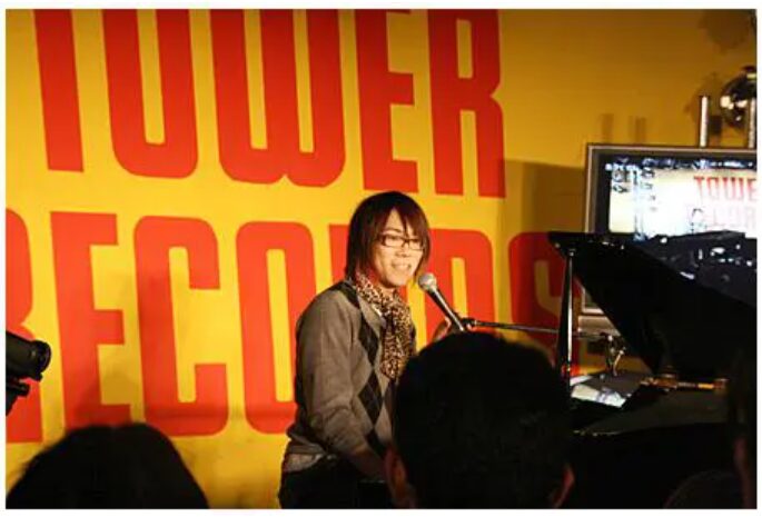 まらしぃの演奏姿